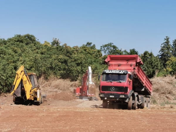 &Delta;&iota;&alpha;&mu;&omicron;&rho;&phi;ώ&sigma;&epsilon;&iota;&sigmaf;